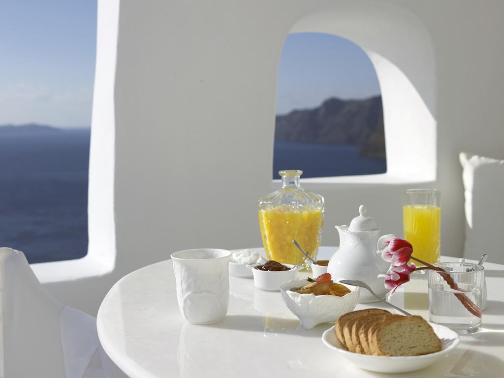 1864 The Sea Captain'S House Oia  Room photo
